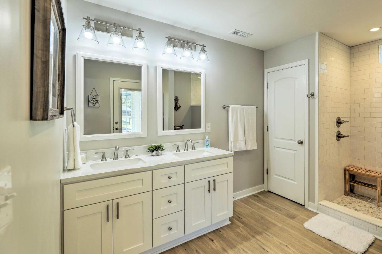 Beaufort Pad With Patio 3 Blocks To Waterfront! Extérieur photo